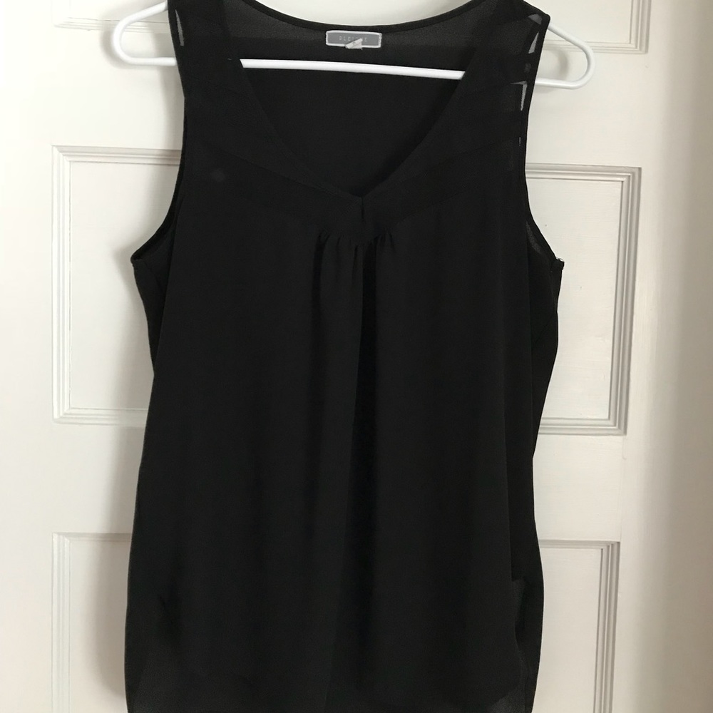 Pleione: sleeveless black blouse, szM